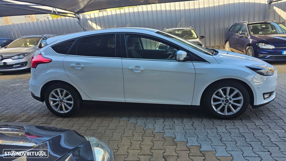 Ford Focus 1.5 TDCi Titanium - 4