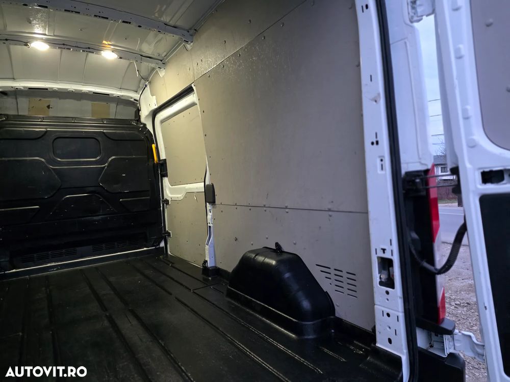 Ford TRANSIT - 29