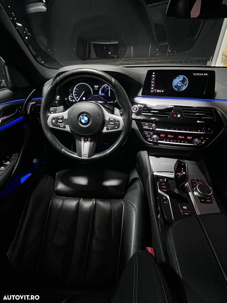 BMW Seria 5 540i xDrive Aut. Sport Line - 11