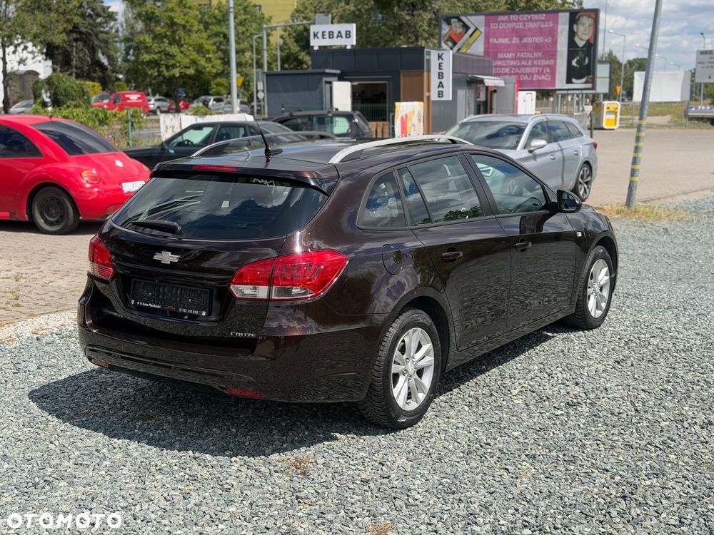 Chevrolet Cruze 1.4 T LT - 14