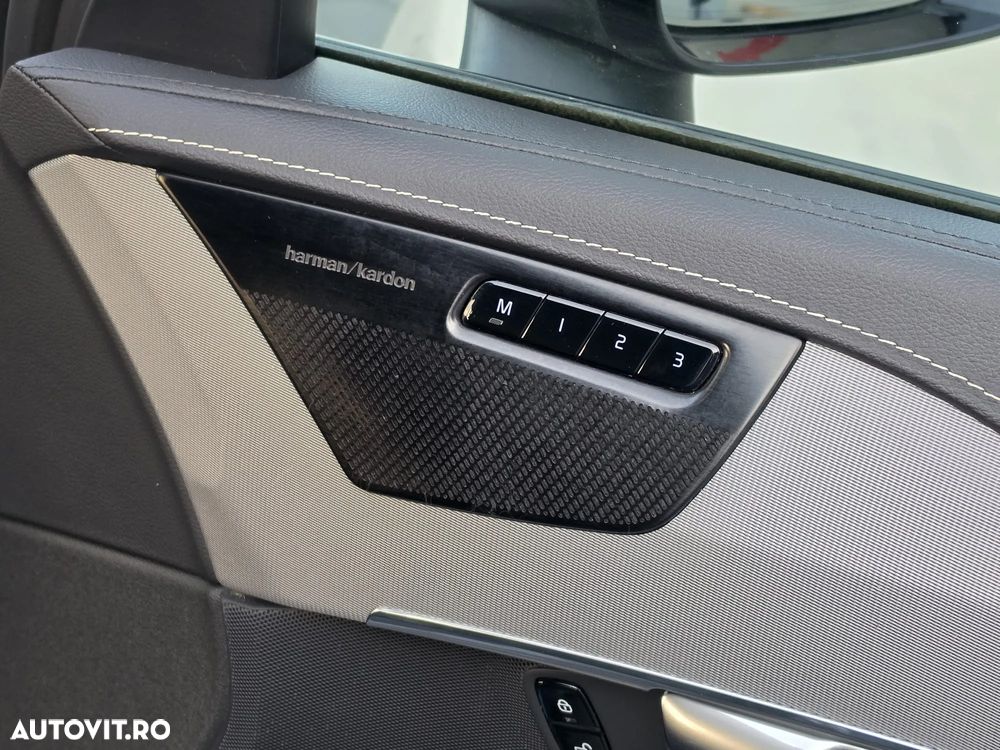 Volvo XC 90 B5 D AWD Geartronic RDesign - 23