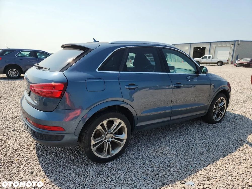 Audi Q3 2.0 TFSI Quattro S tronic design - 6