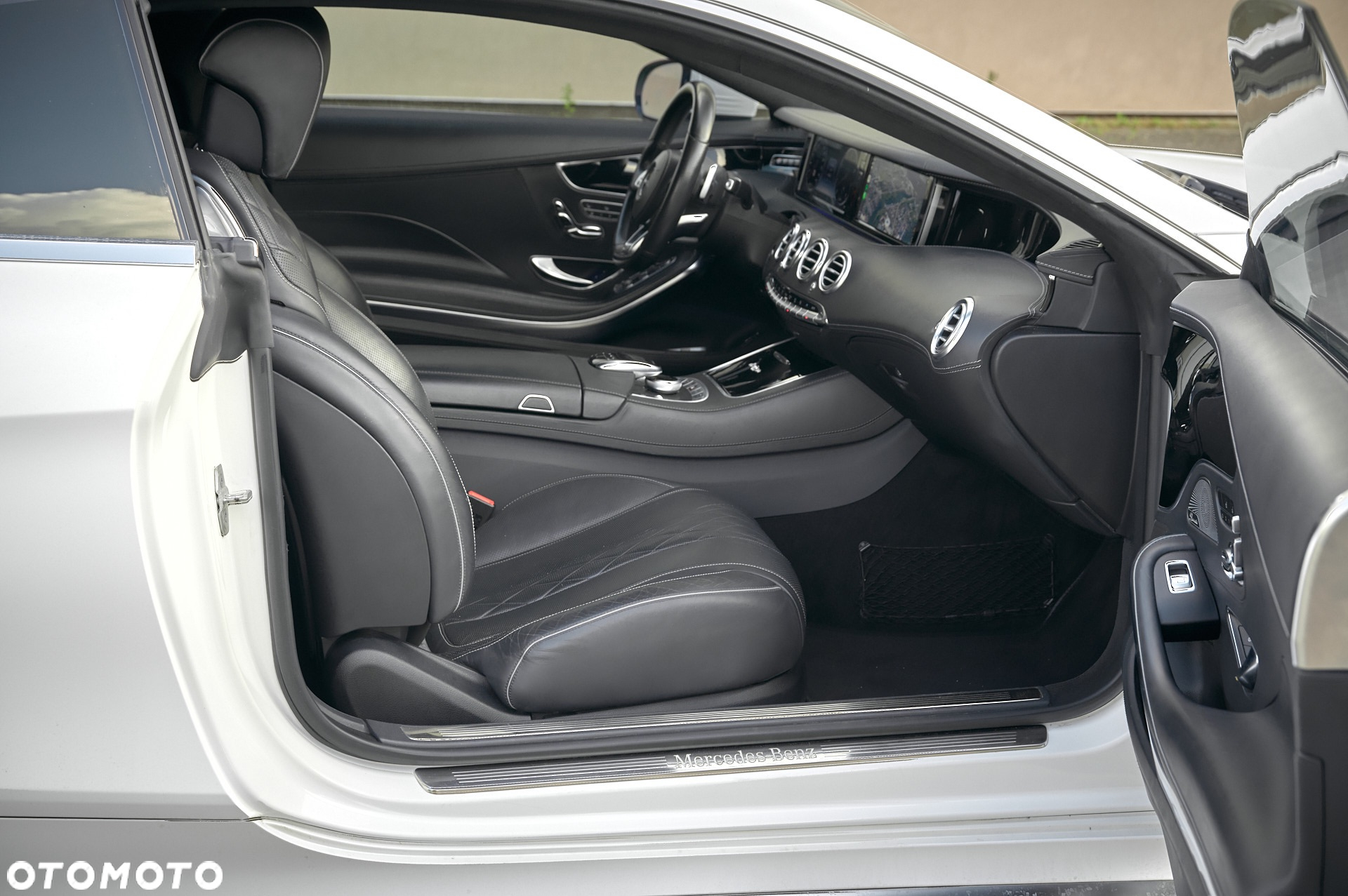 Mercedes-Benz Klasa S 500 Coupe 4-Matic 9G-TRONIC - 16