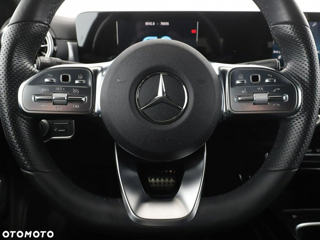 Mercedes-Benz CLA 250 e Shooting Brake 8G-DCT AMG Line - 21