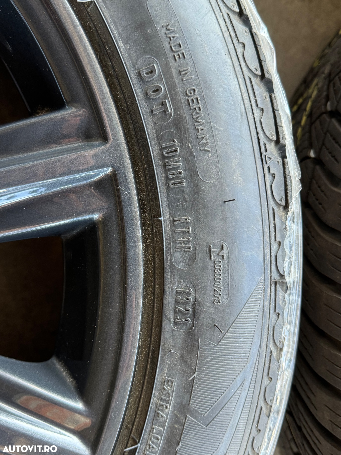 Vând jante originale BMW G30 seria 5 pe 18” cu anvelope de iarnă - 10