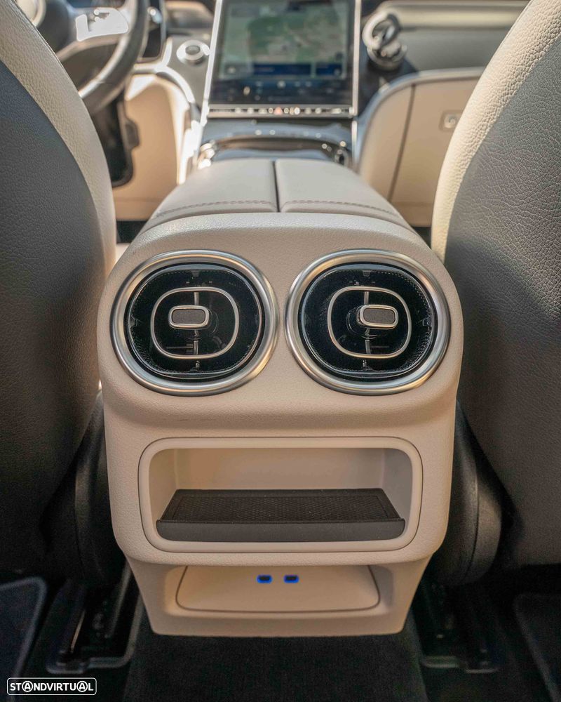 Mercedes-Benz GLC 300 de 4Matic 9G-TRONIC - 26