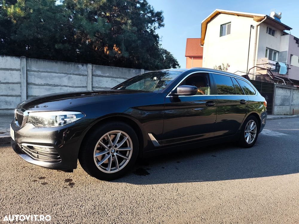 BMW Seria 5 518d Touring Aut. Luxury Line - 2