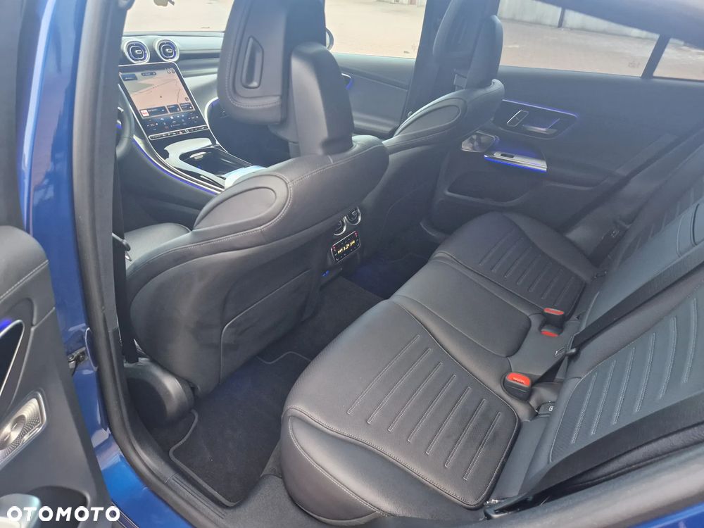 Mercedes-Benz GLC Coupe 300 de PHEV 4-Matic AMG Line - 8