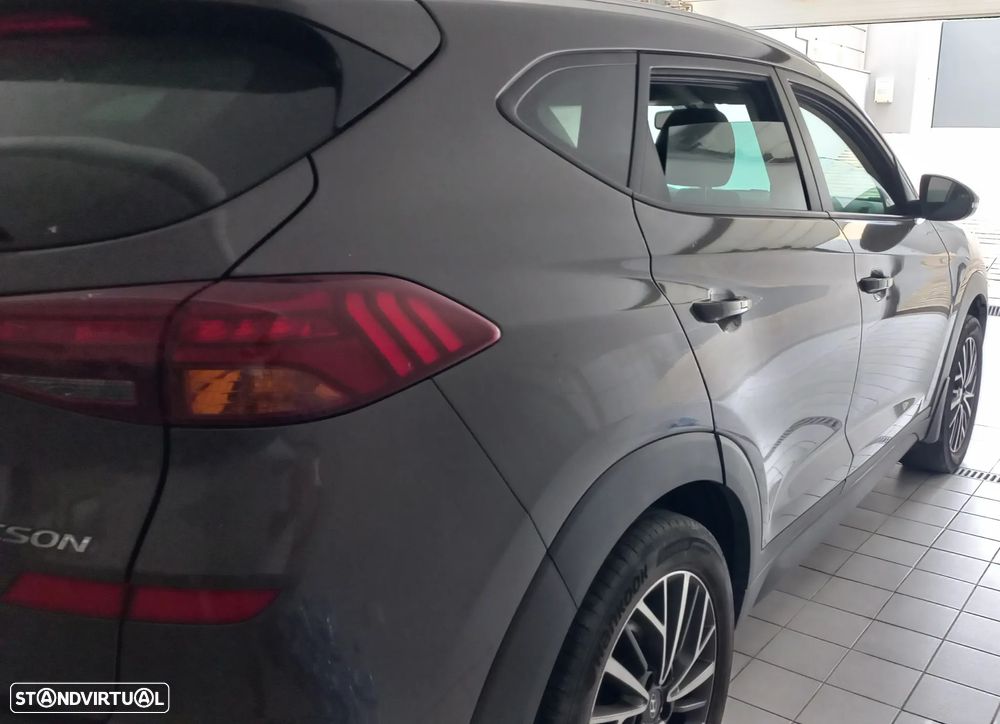 Hyundai Tucson 1.6 CRDi Executive - 3