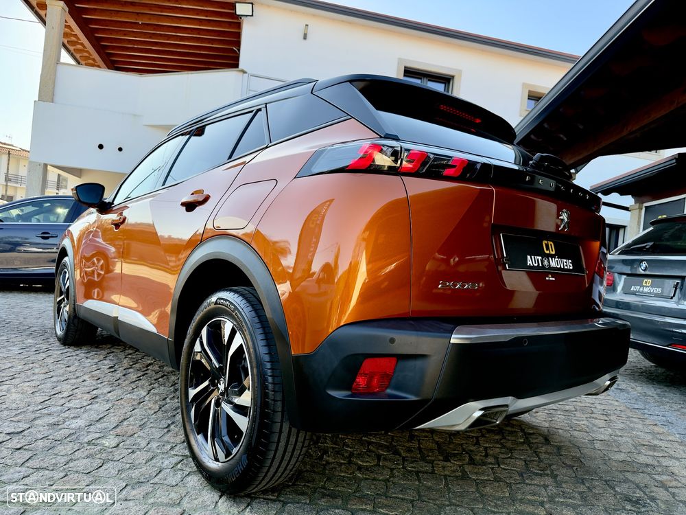 Peugeot 2008 1.2 PureTech Allure Pack - 24