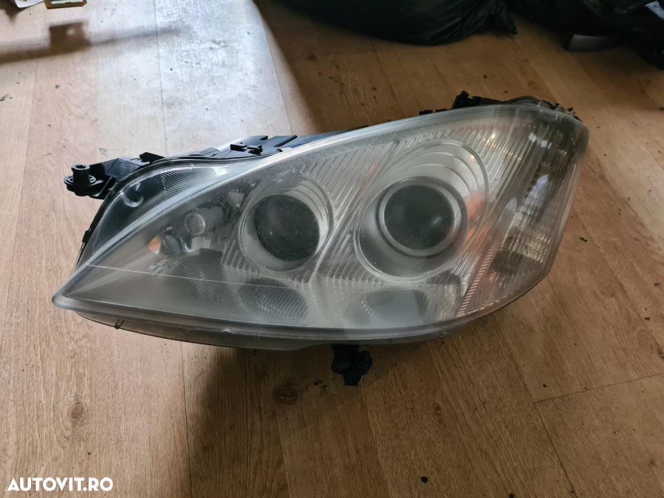 far stanga bi xenon mercedes s class w221 non facelift de europa!!