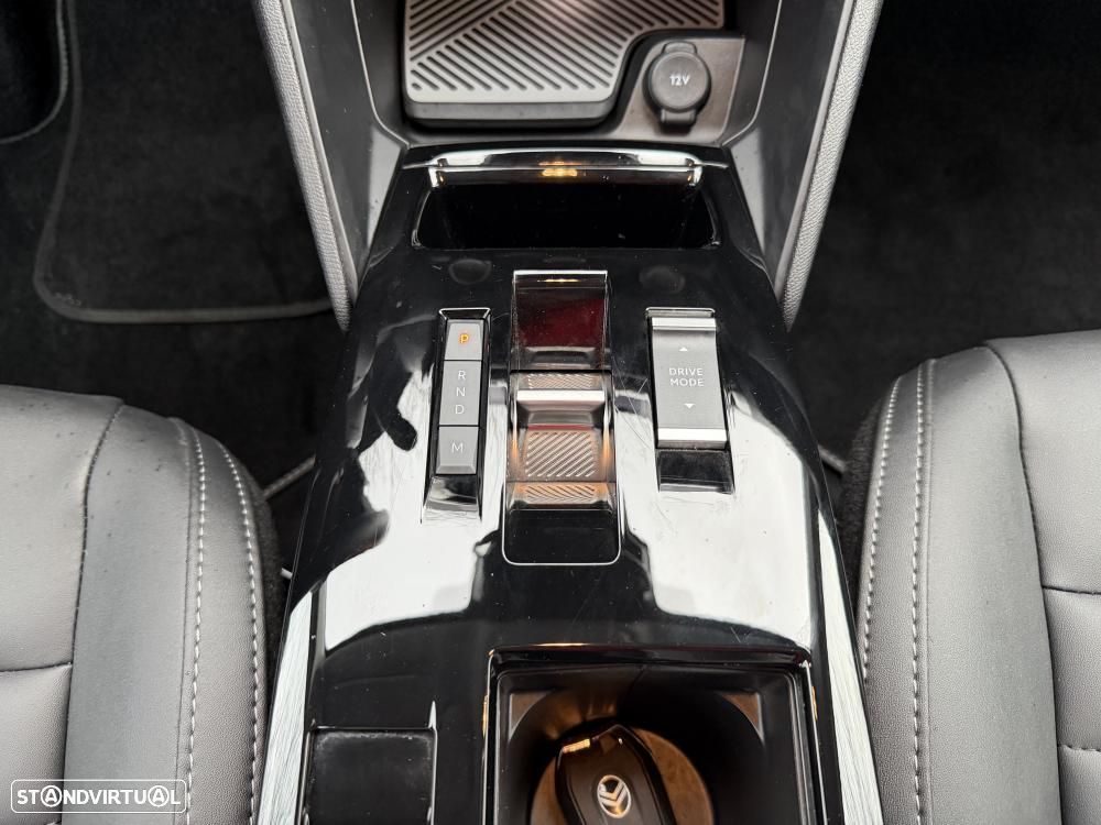 Citroën C4 PureTech 130 Stop&Start EAT8 PLUS - 24