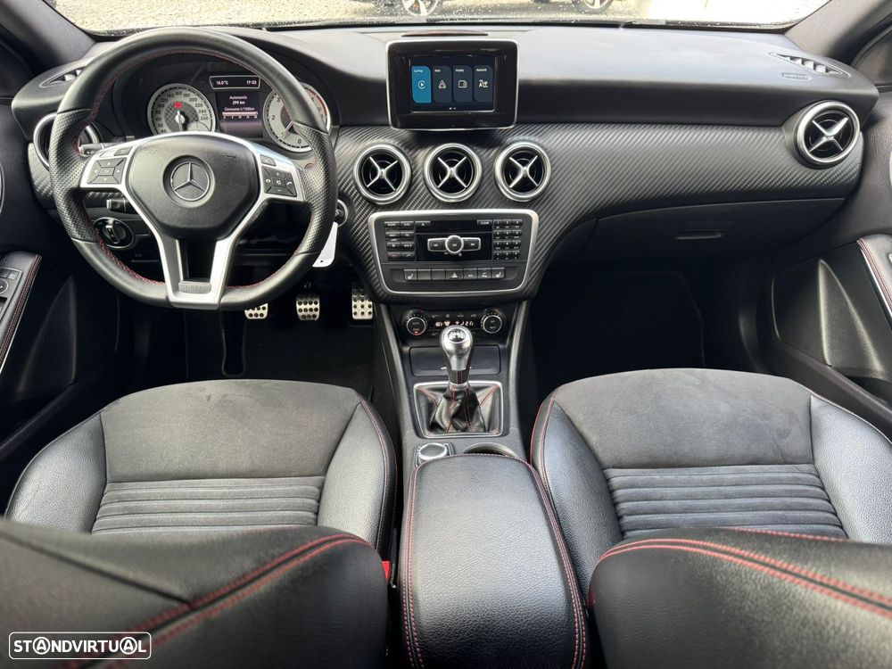 Mercedes-Benz A 180 d AMG Line - 7