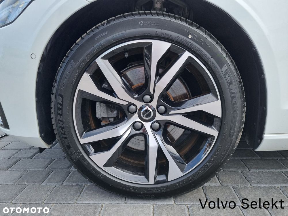 Volvo V60 - 40