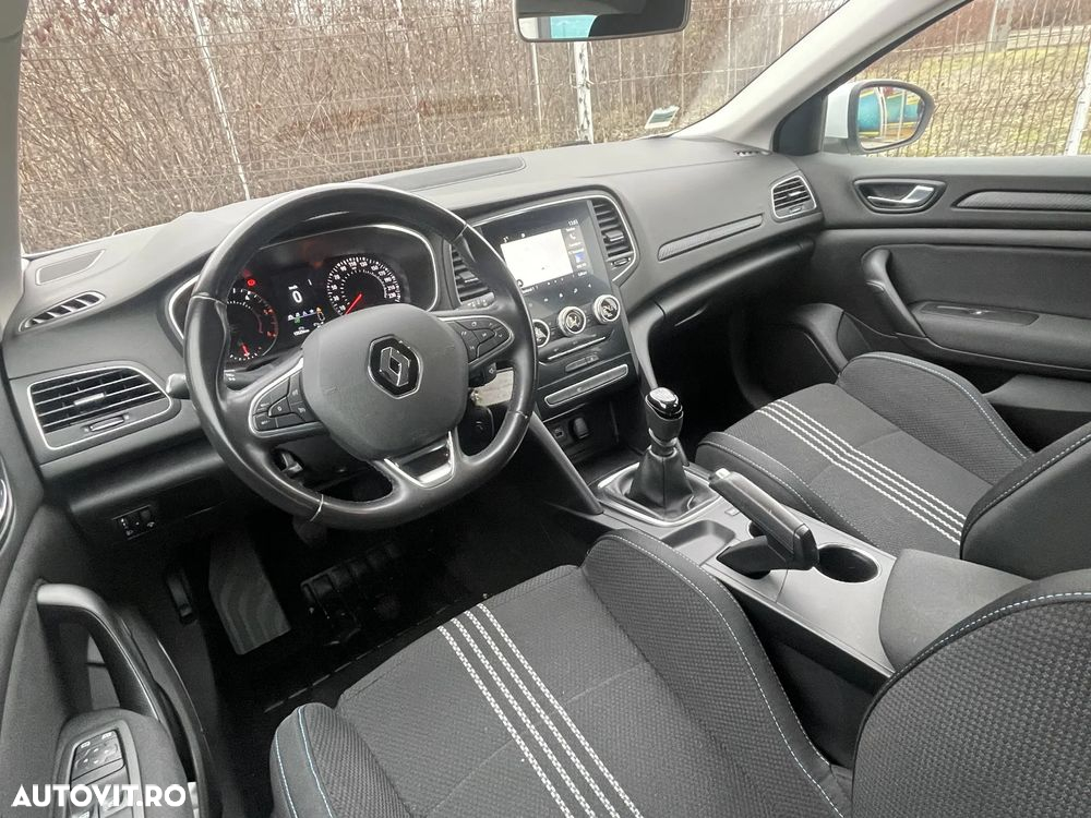 Renault Megane BLUE dCi 115 GT LINE - 15