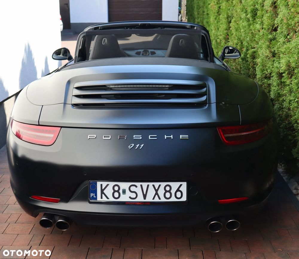 Porsche 911 Carrera S PDK - 19