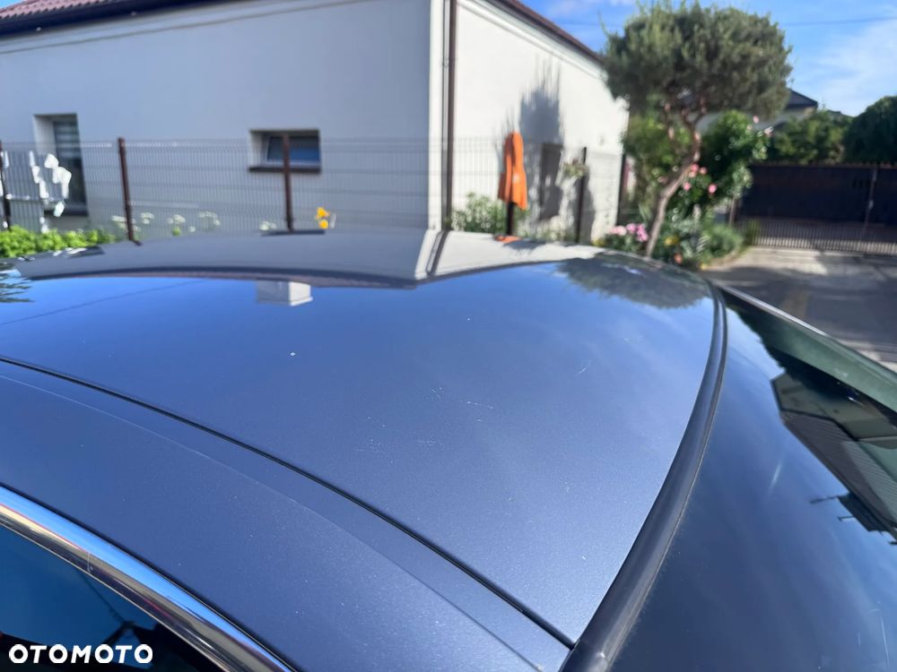 BMW Seria 6 630 i - 8