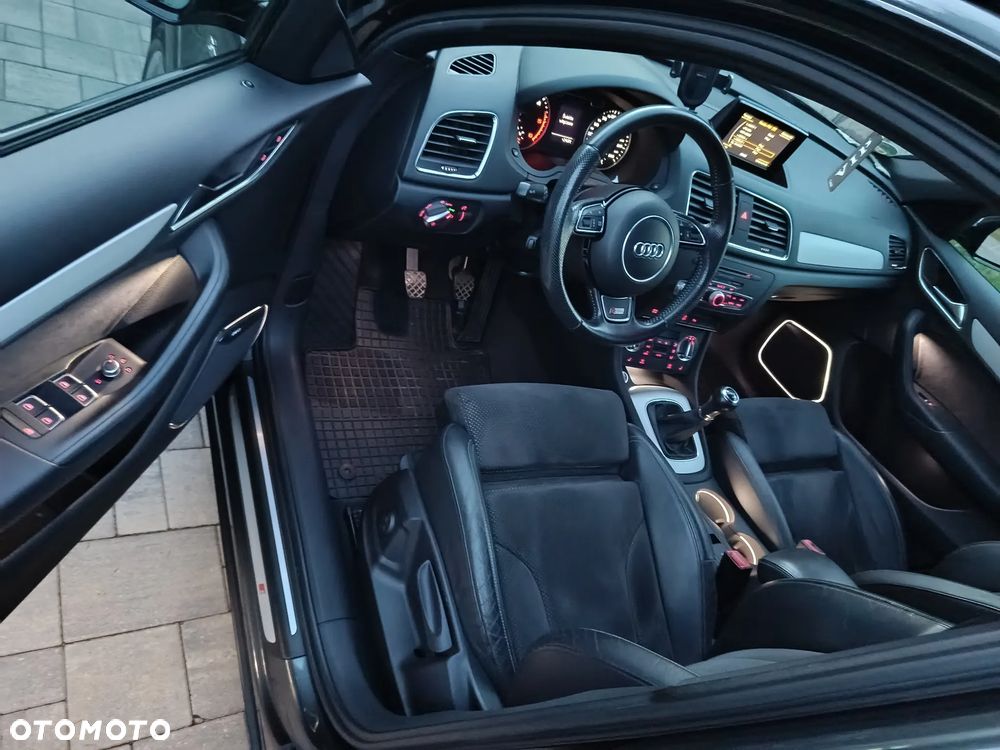 Audi Q3 - 30