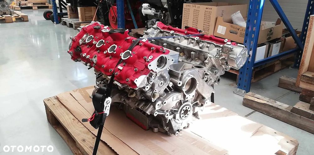 silnik Ferrari P488 Pista Shortblock 299065 47967 zł netto - 1