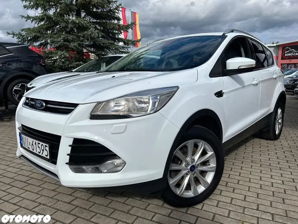 Ford Kuga 2.0 TDCi 2x4 Titanium - 2