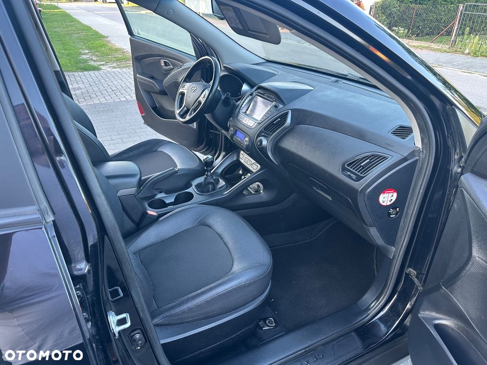 Hyundai ix35 2.0 CRDi 4WD Premium - 12
