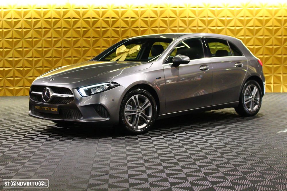 Mercedes-Benz A 250 e Progressive - 2