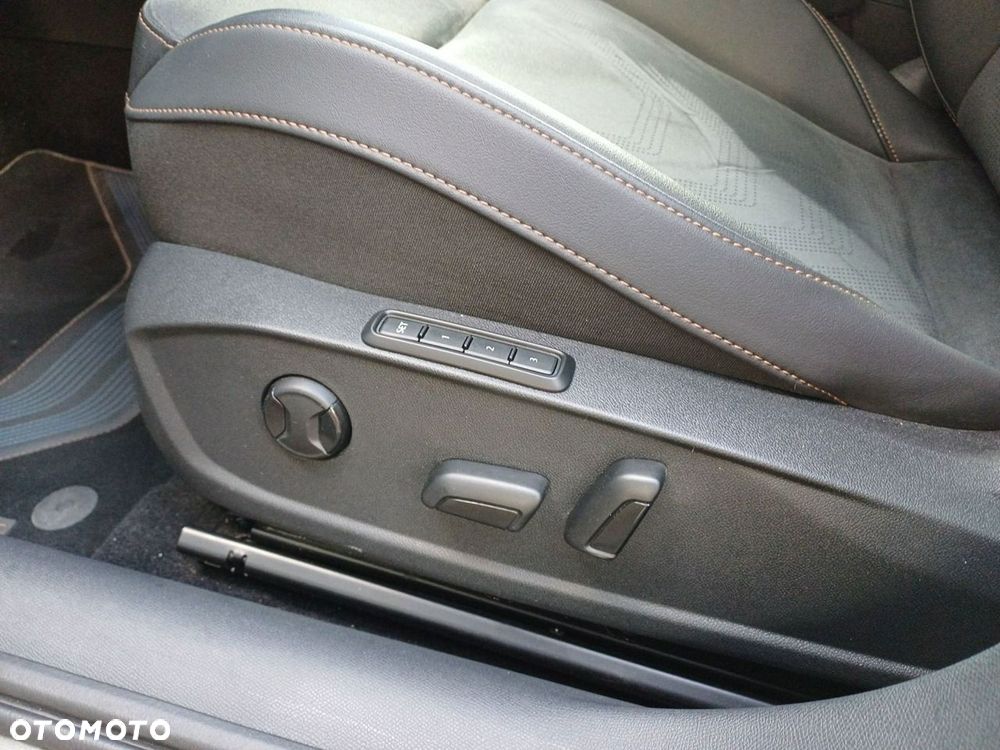 Cupra Formentor 1.5 eTSI DSG - 19