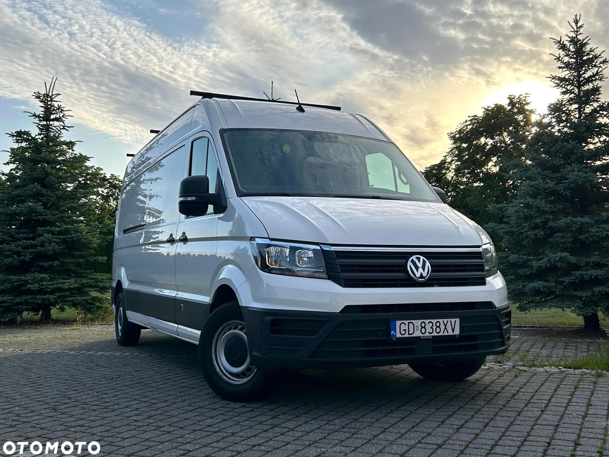 Volkswagen Crafter - 1