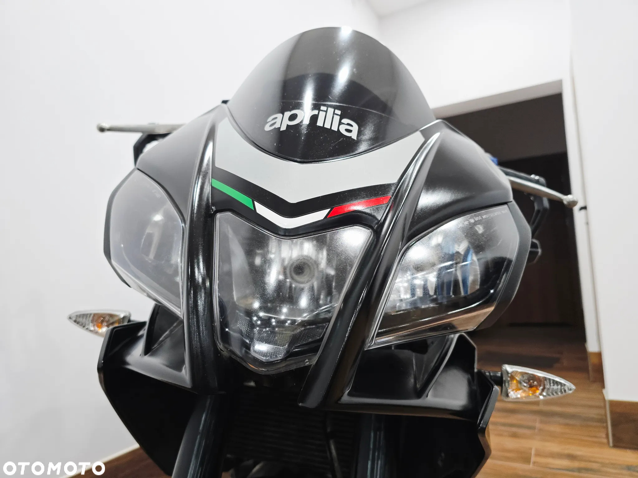 Aprilia Tuono - 20