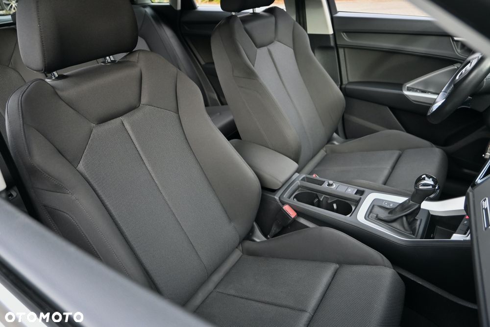 Audi Q3 35 TDI Advanced S tronic - 27