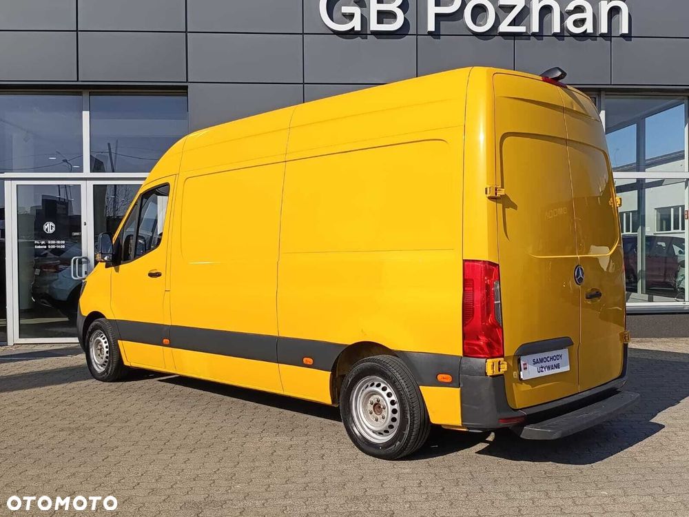 Mercedes-Benz Sprinter FURGON, ZABUDOWA KURIER - 10