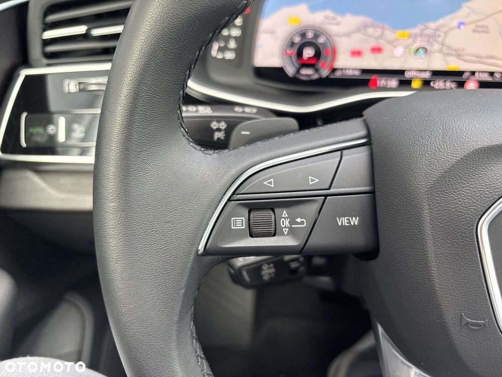 Audi Q8 - 11