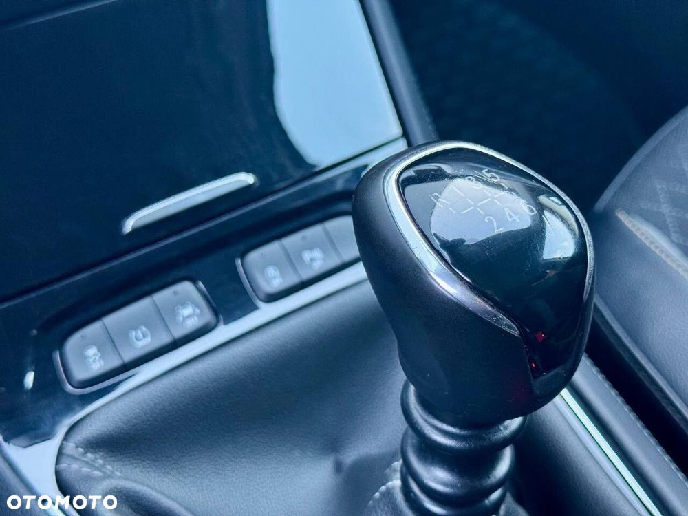 Opel Grandland X - 16