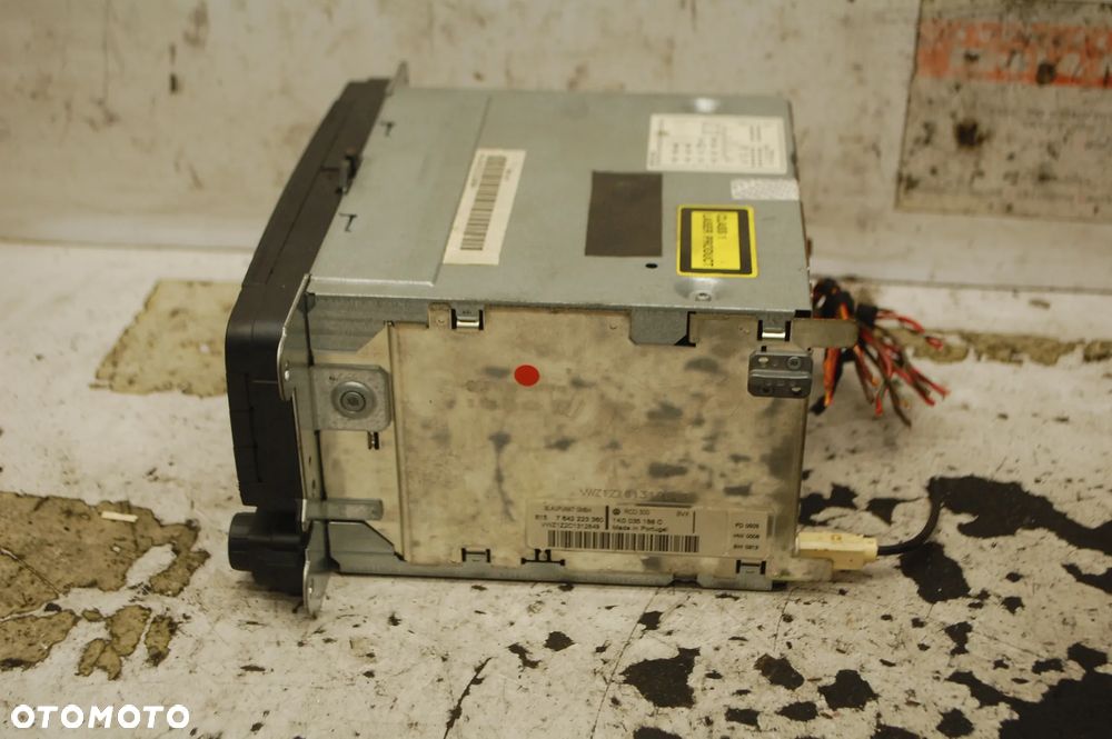 RADIO FABRYCZNE 1K0035186C BLAUPUNKT VW TOURAN GOLF V - 2