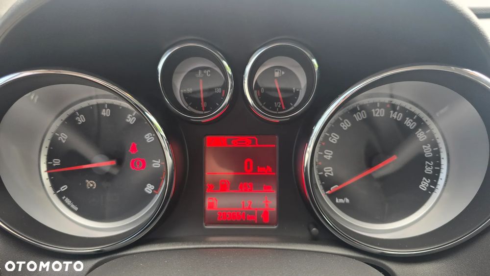 Opel Astra 1.4 T Active - 12