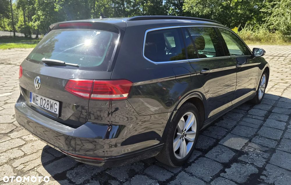 Volkswagen Passat 2.0 TDI SCR Comfortline - 5