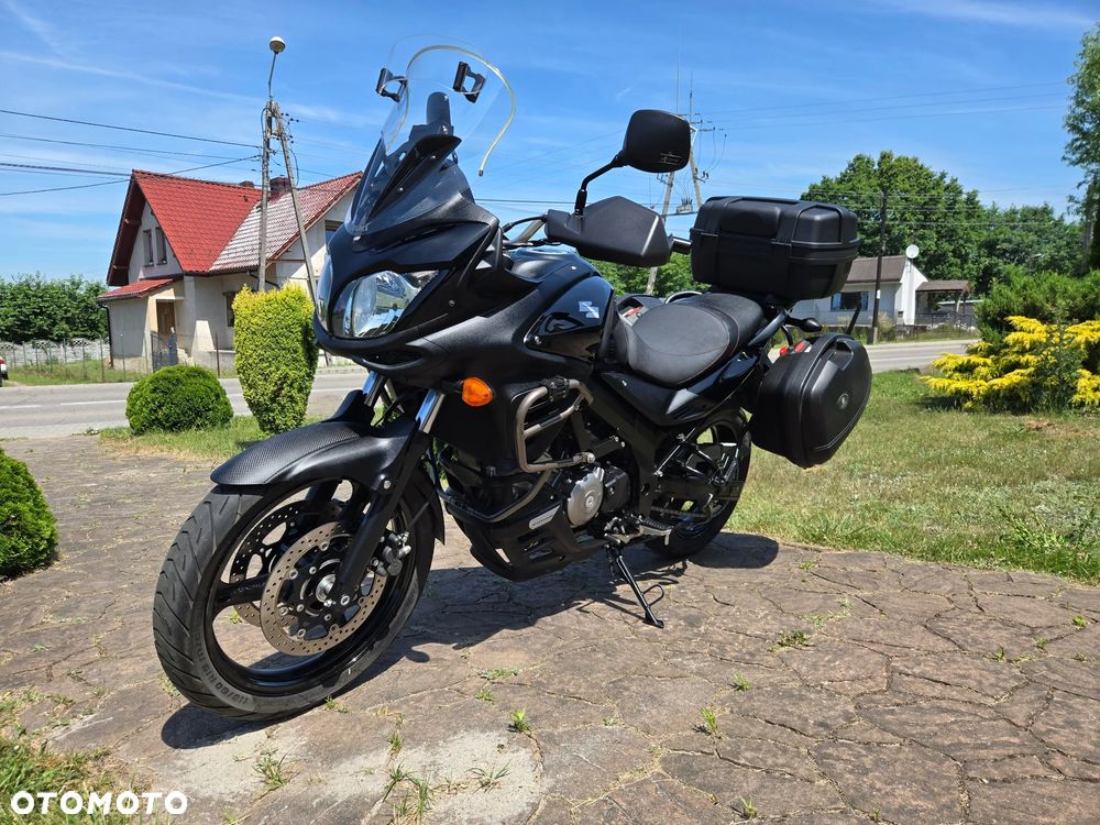 Suzuki V-STROM - 4