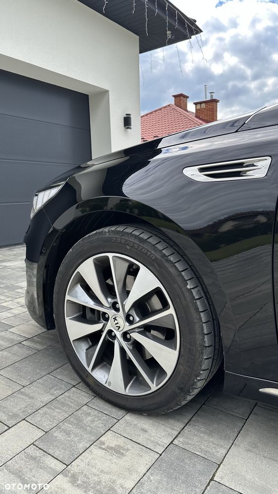 Kia Optima 1.7 CRDI XL DCT - 32