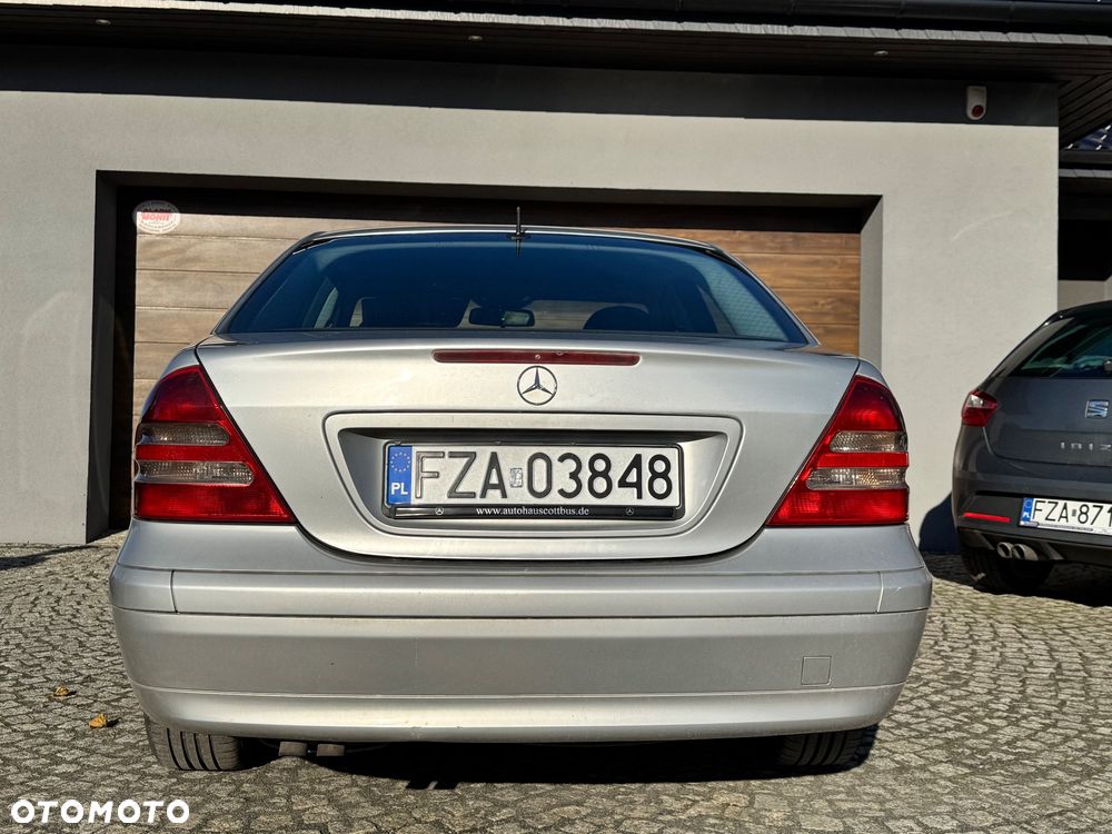 Mercedes-Benz Klasa C - 14