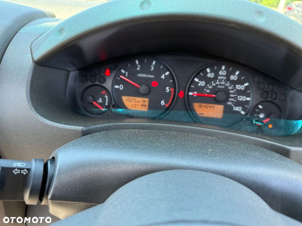 Nissan Navara 2.5 D Platinum - 21