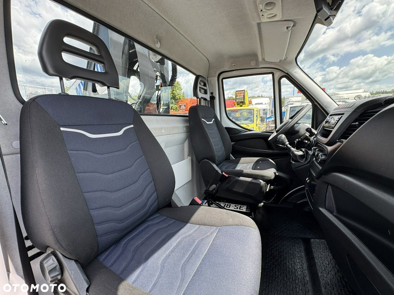 Iveco Daily 35S14 - 33