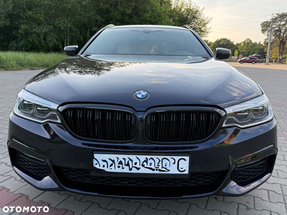 BMW Seria 5 520d M Sport Edition - 16