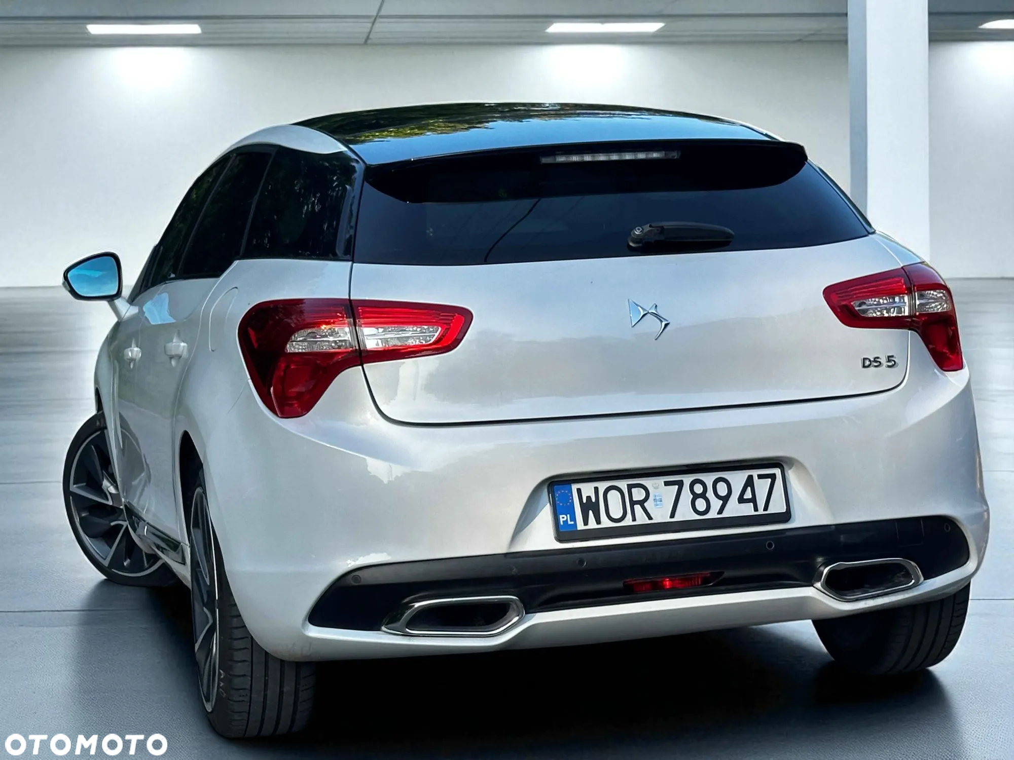 DS Automobiles DS 5 - 12