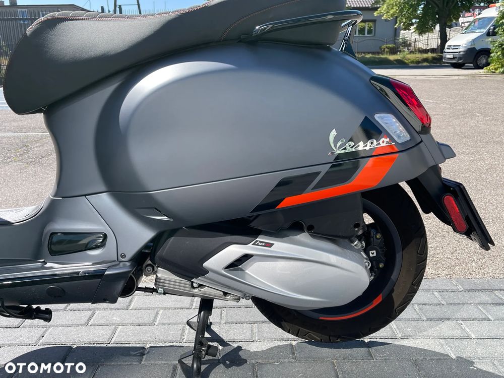 Vespa GTS - 13