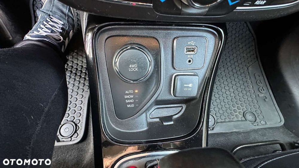 Jeep Compass 2.0 MultiJet Active Drive Low Automatik Trailhawk - 39