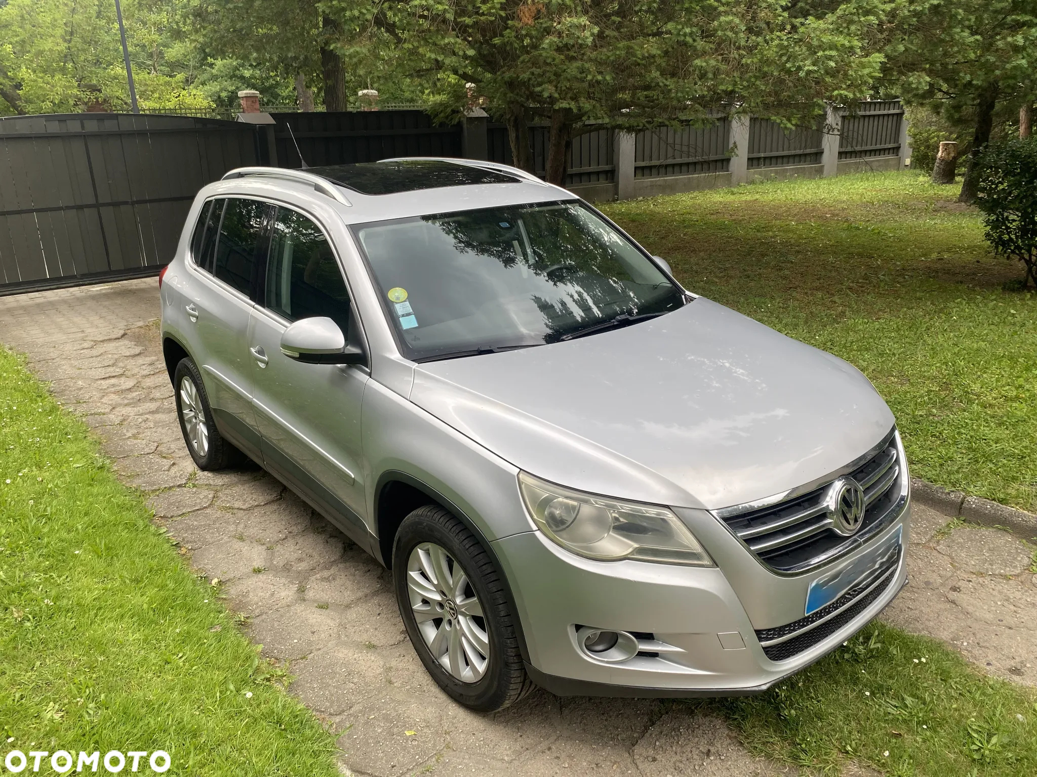 Volkswagen Tiguan - 16
