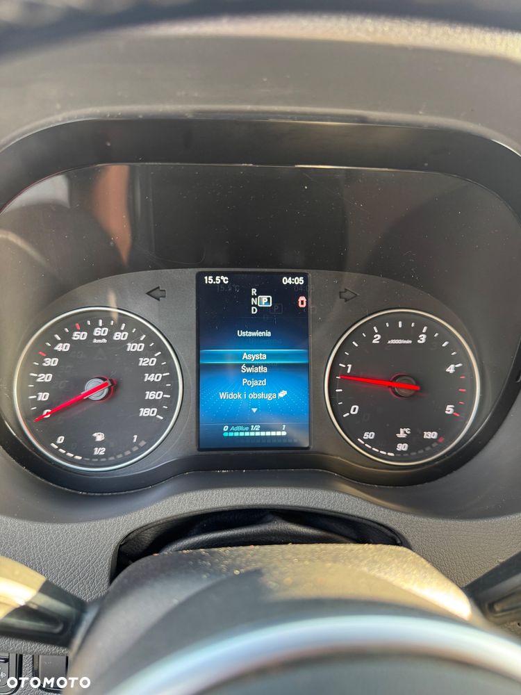 Mercedes-Benz Sprinter 907 - 18