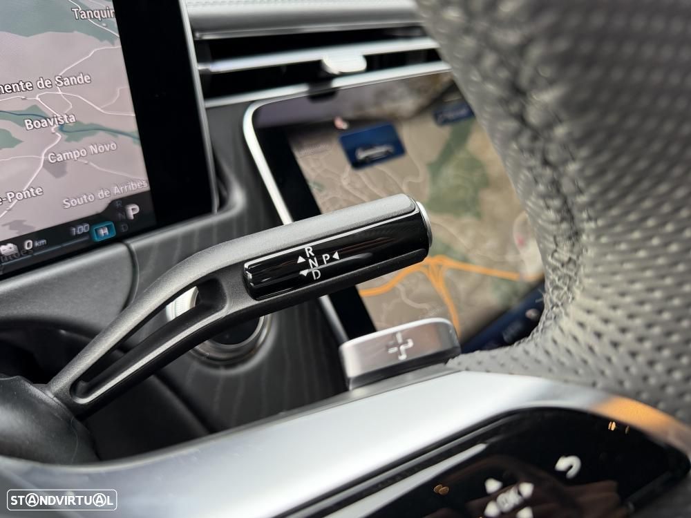 Mercedes-Benz E 300 e AMG Line - 27