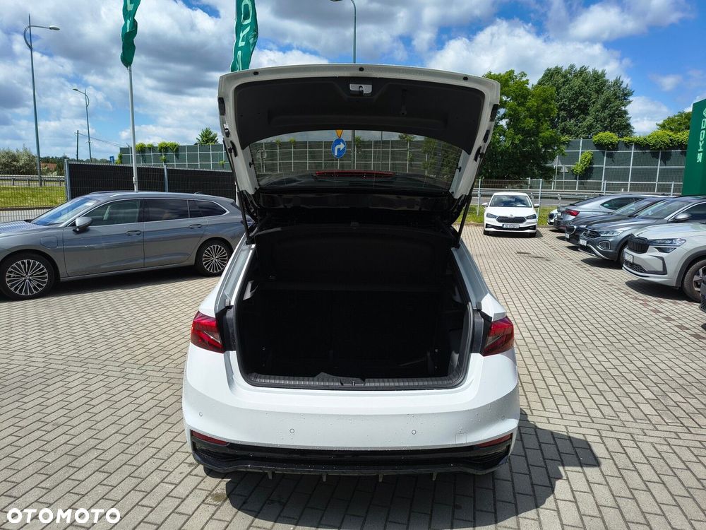 Skoda Fabia 1.0 TSI Monte Carlo DSG - 10
