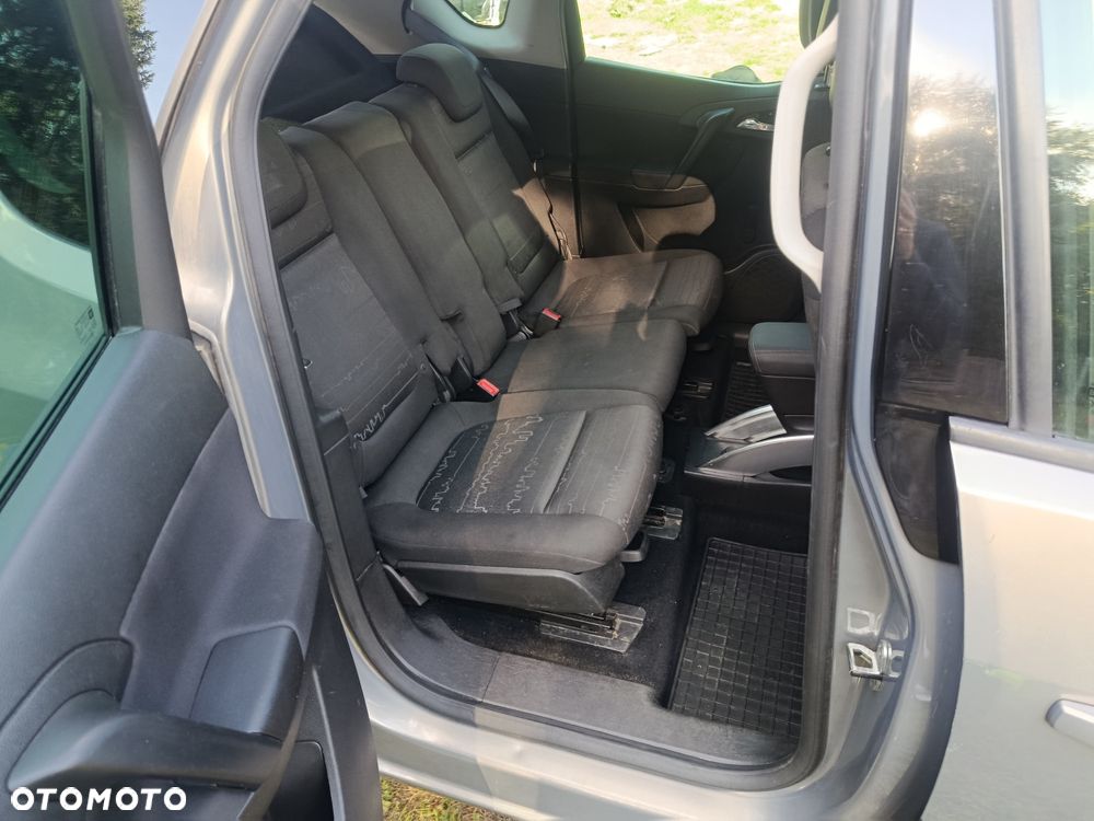 Opel Meriva - 7